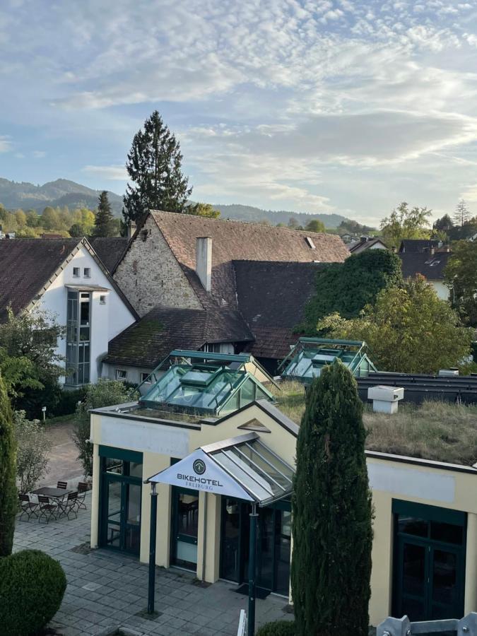 Bike- Und Ferienhotel Freiburg Мерцхаузен Экстерьер фото
